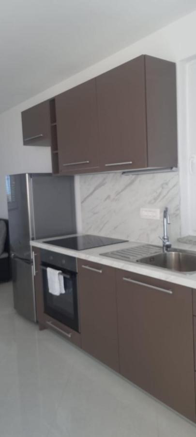 Apartmani Lanterna Krk Town Exterior foto